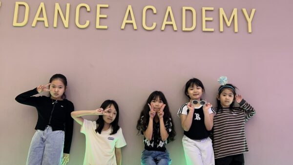 상큼한 토요 10:30 Class ><